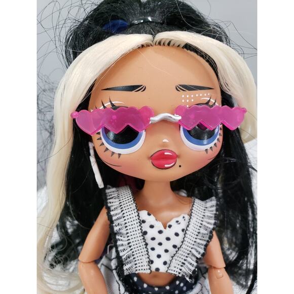 WITH STAND. -LOL Surprise Doll OMG Movie Magic Starlette - Picture 4 of 7